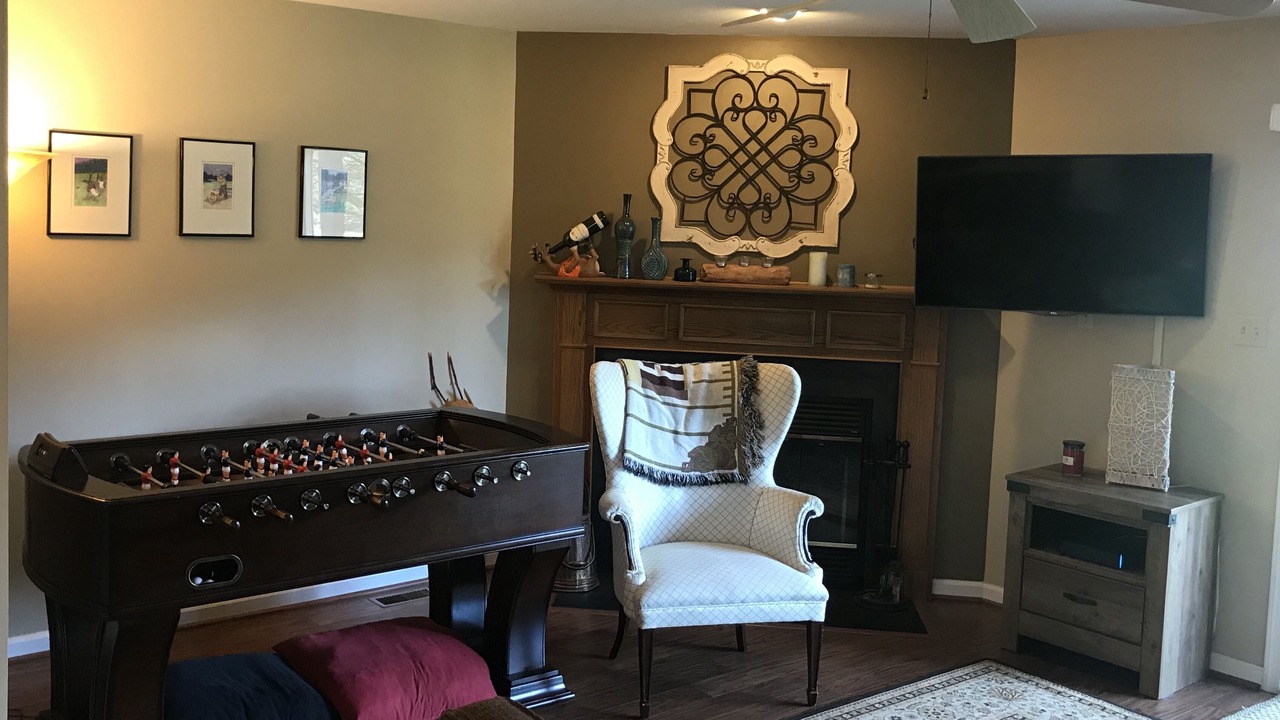 Photo of Livingroom in The Woods