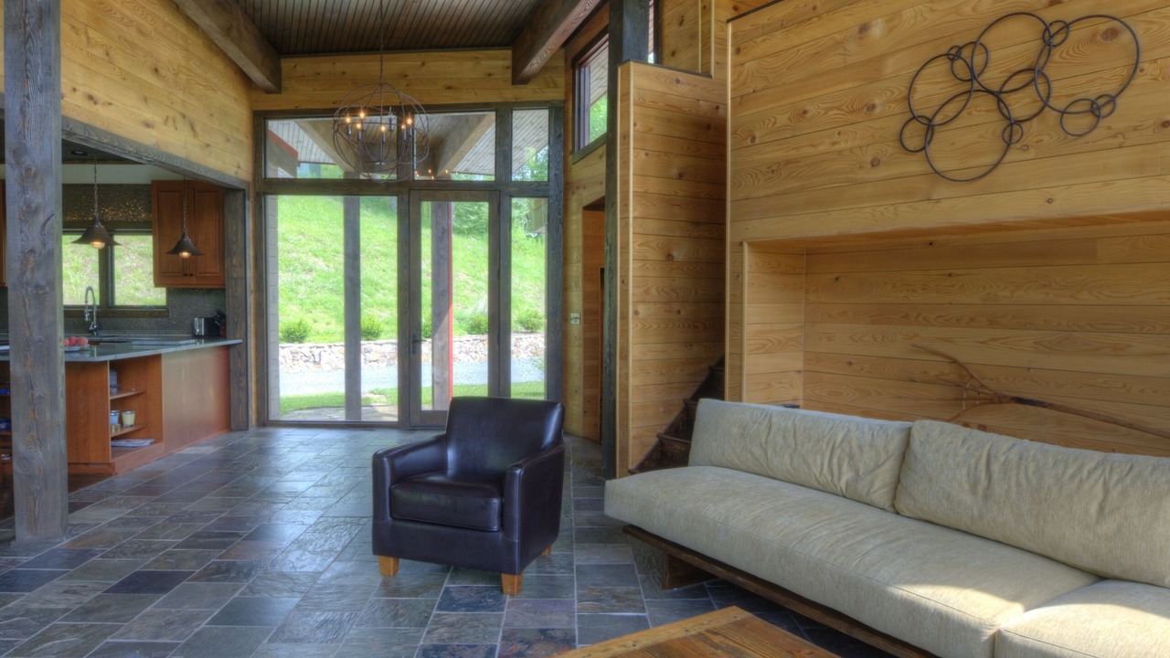 Photo of Bedroom in Meadow Bluff