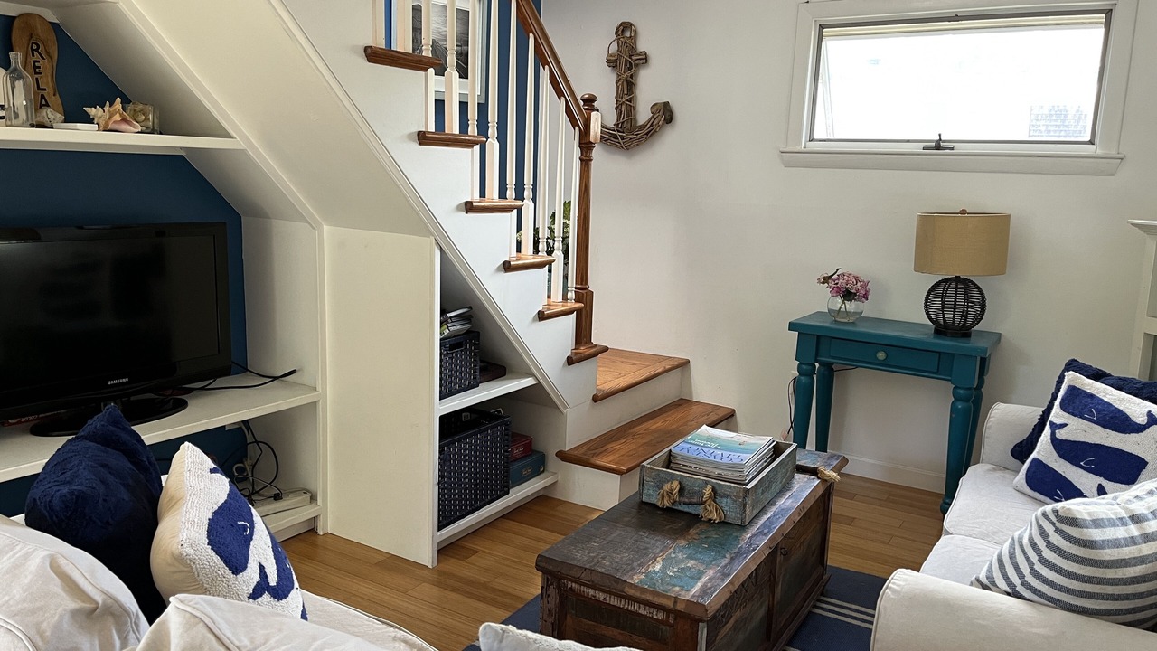 Photo of Livingroom in Snug Harbor