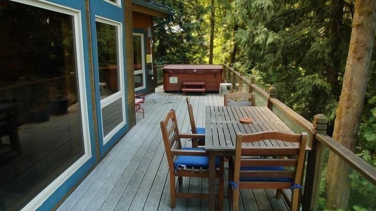 Photo of Outdoor in Maple Falls