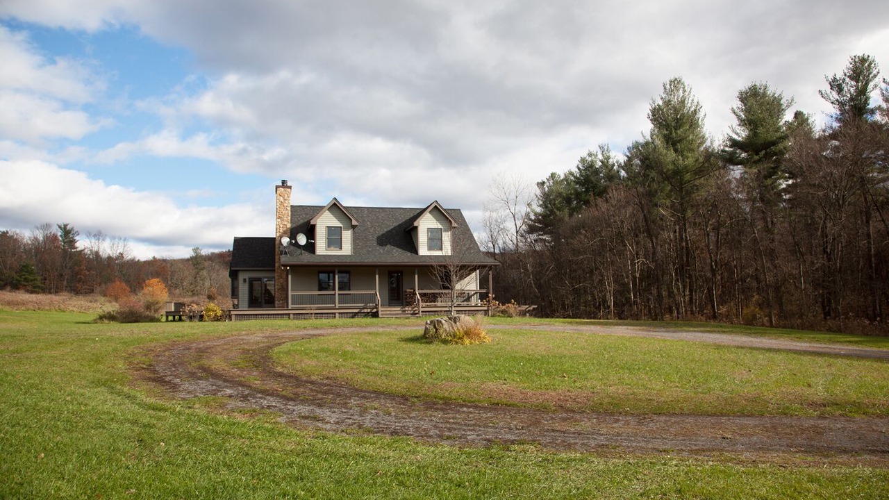 Photo of Others in Hollowville