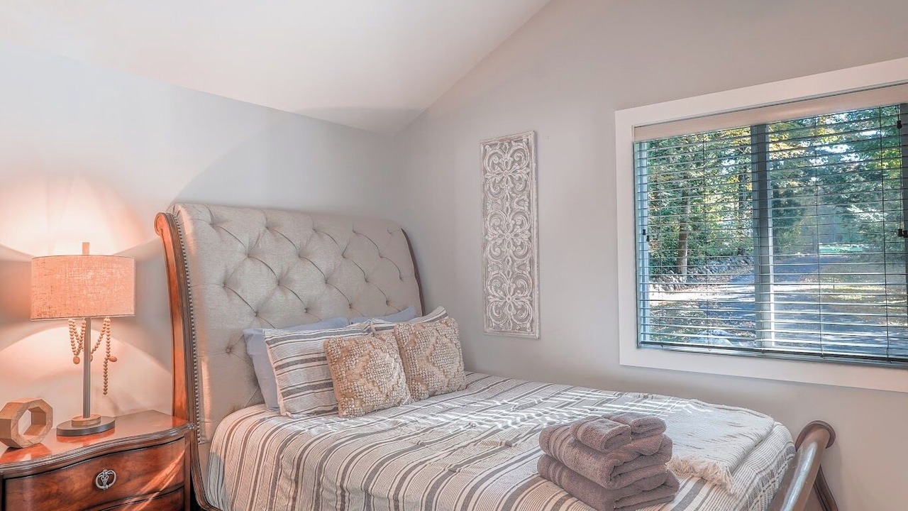 Photo of Bedroom in Fort Ann