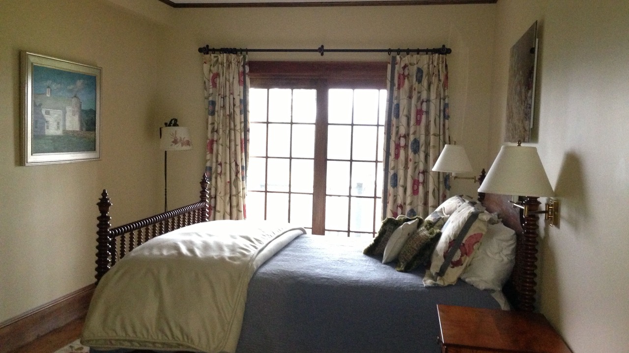 Photo of Bedroom in Moultonborough
