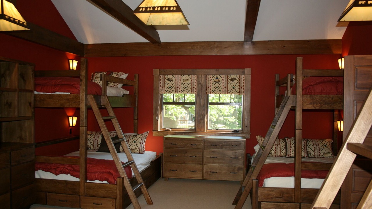 Photo of Bedroom in Moultonborough