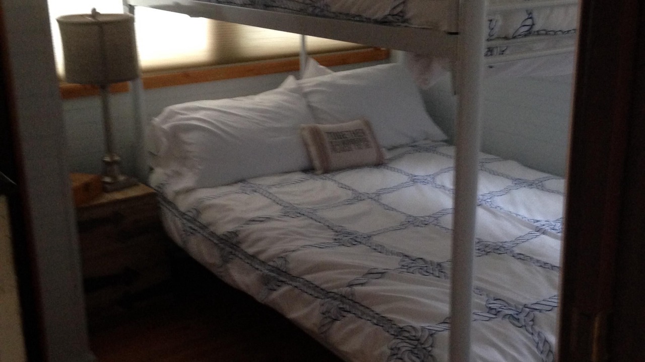 Photo of Bedroom in Ocean Beach