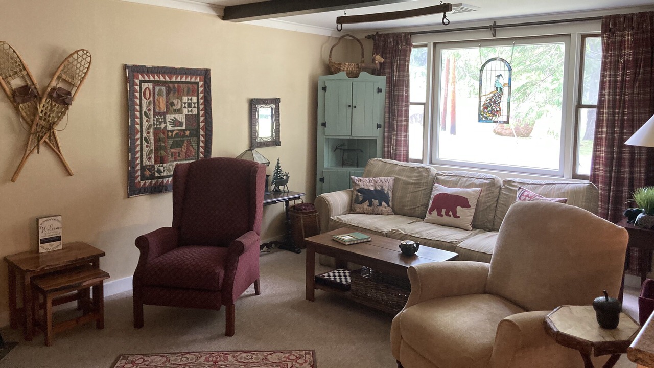 Photo of Livingroom in Jackson