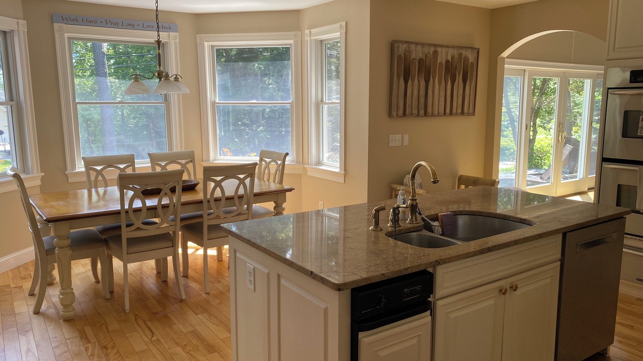 Photo of Kitchen in Moultonborough