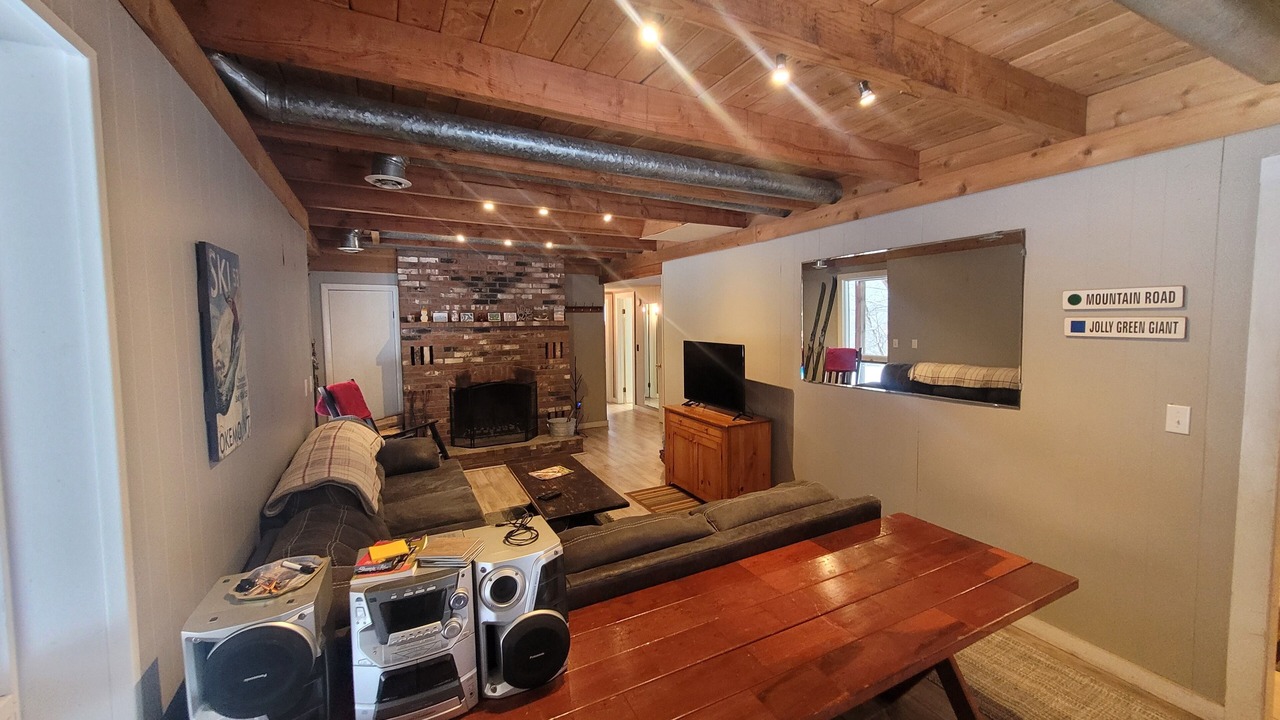 Photo of Livingroom in Ludlow