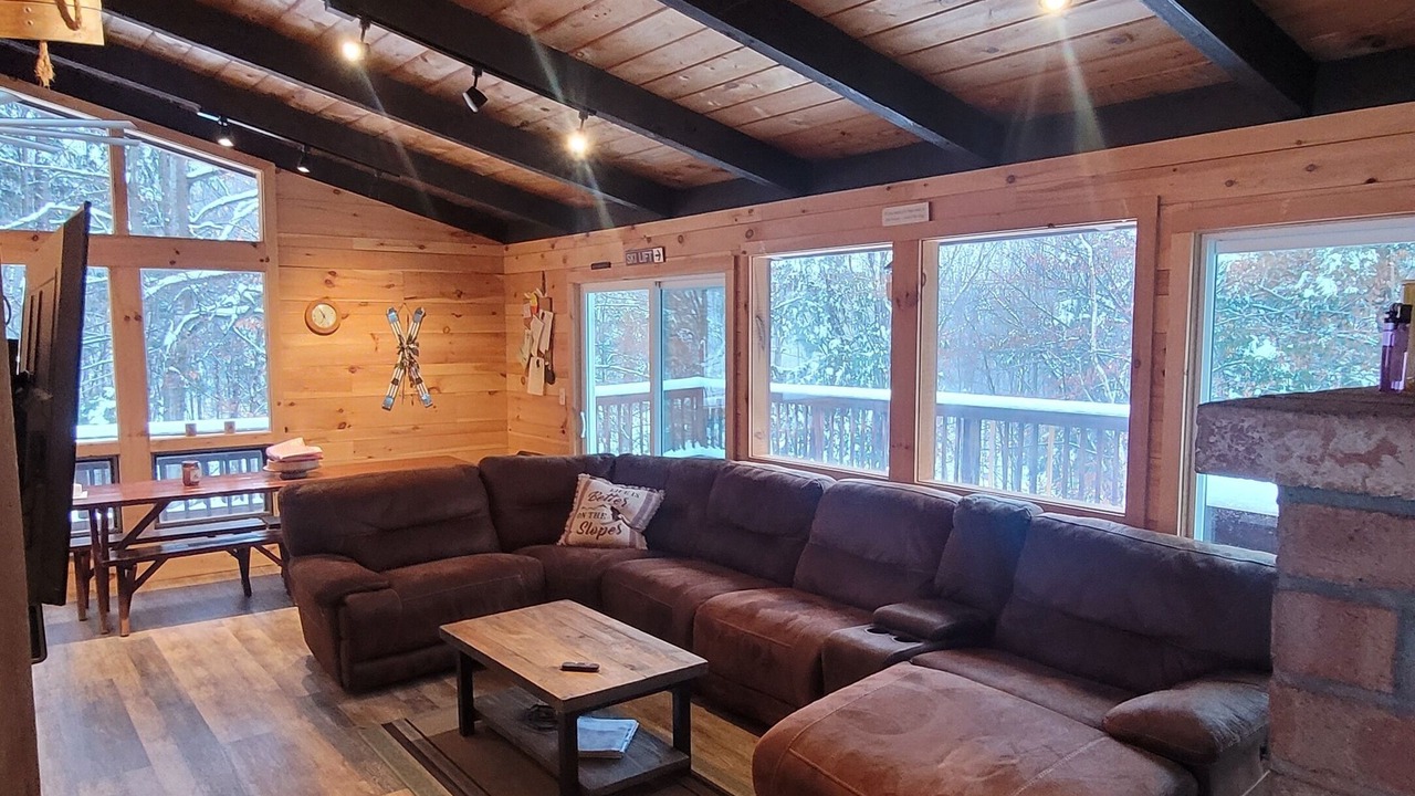 Photo of Livingroom in Ludlow