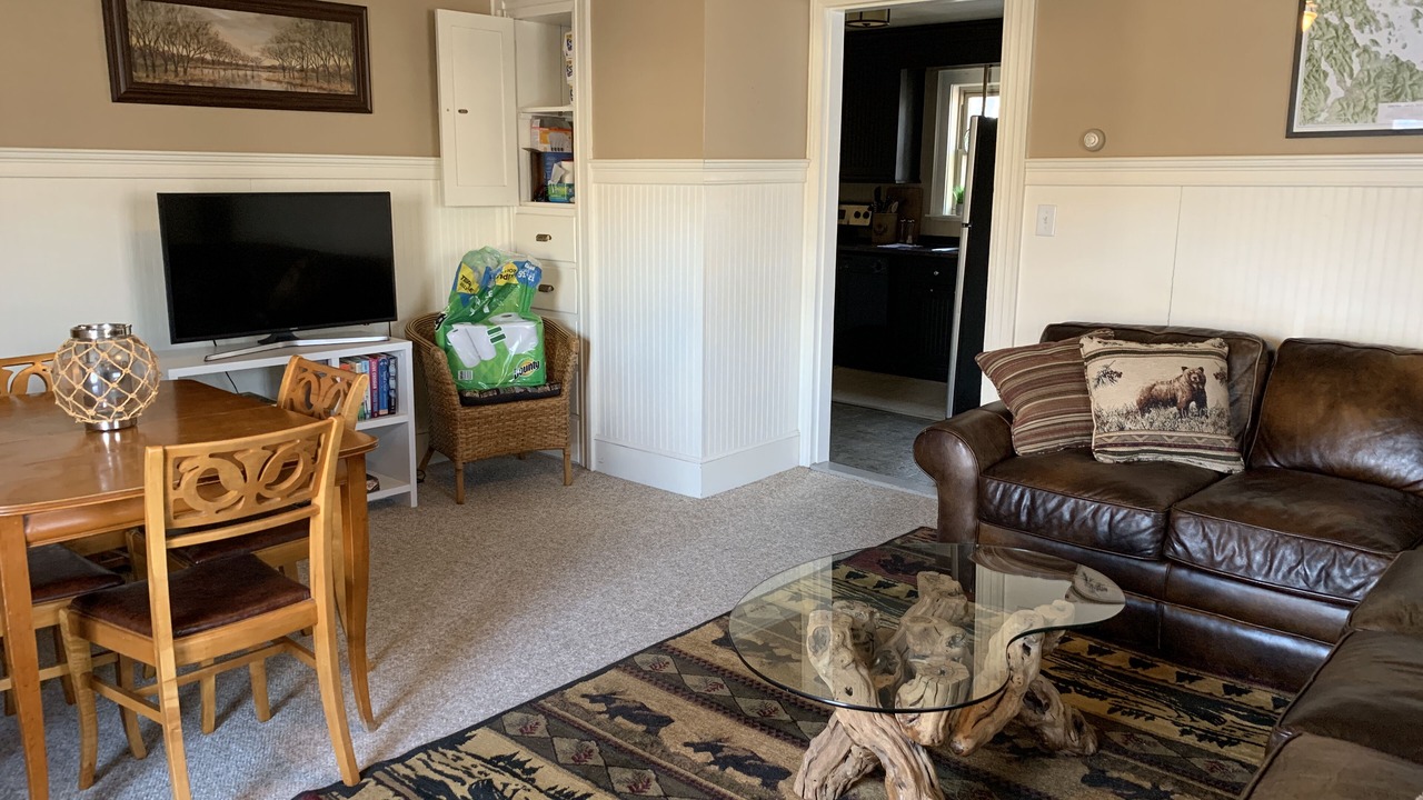Photo of Livingroom in Wolfeboro