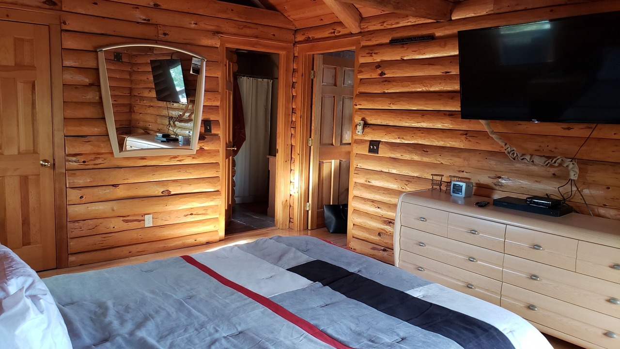 Photo of Bedroom in Northwood