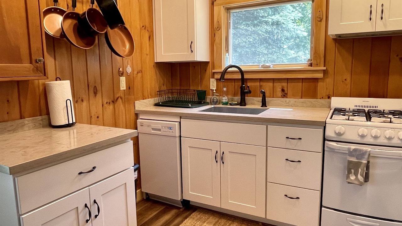 Photo of Kitchen in Cooperstown - Otsego Lake