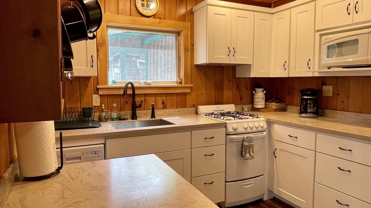 Photo of Kitchen in Cooperstown - Otsego Lake