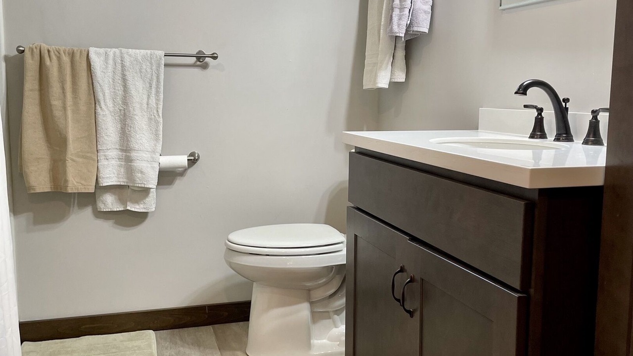 Photo of Bathroom in Cooperstown - Otsego Lake