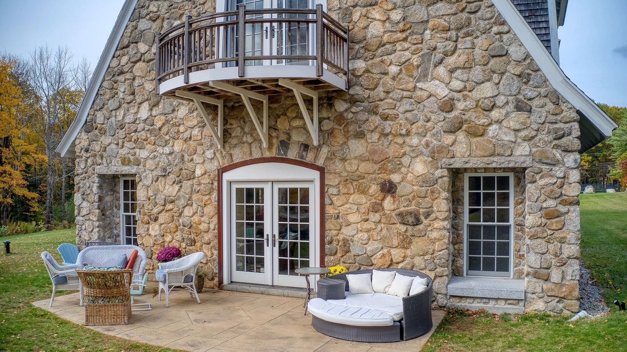 Photo of Patio Balcony in Mount Sunapee