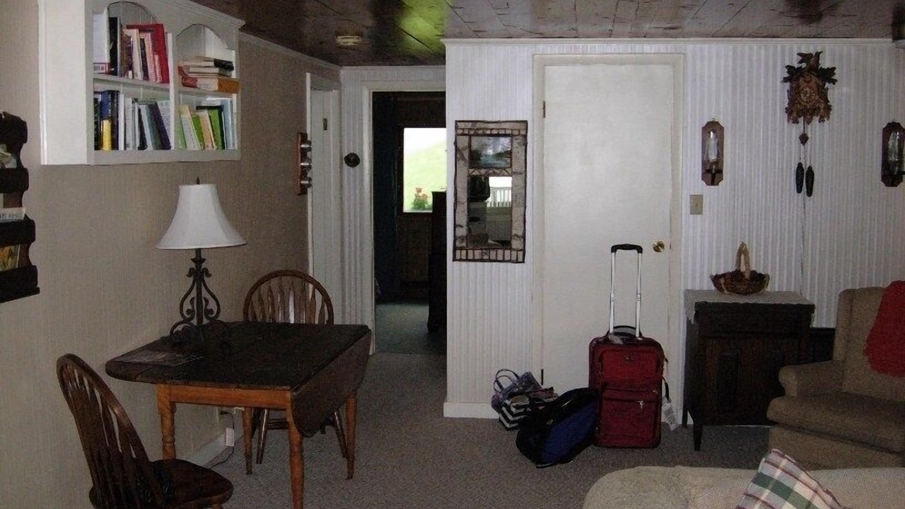 Photo of Bedroom in Lake Elmore