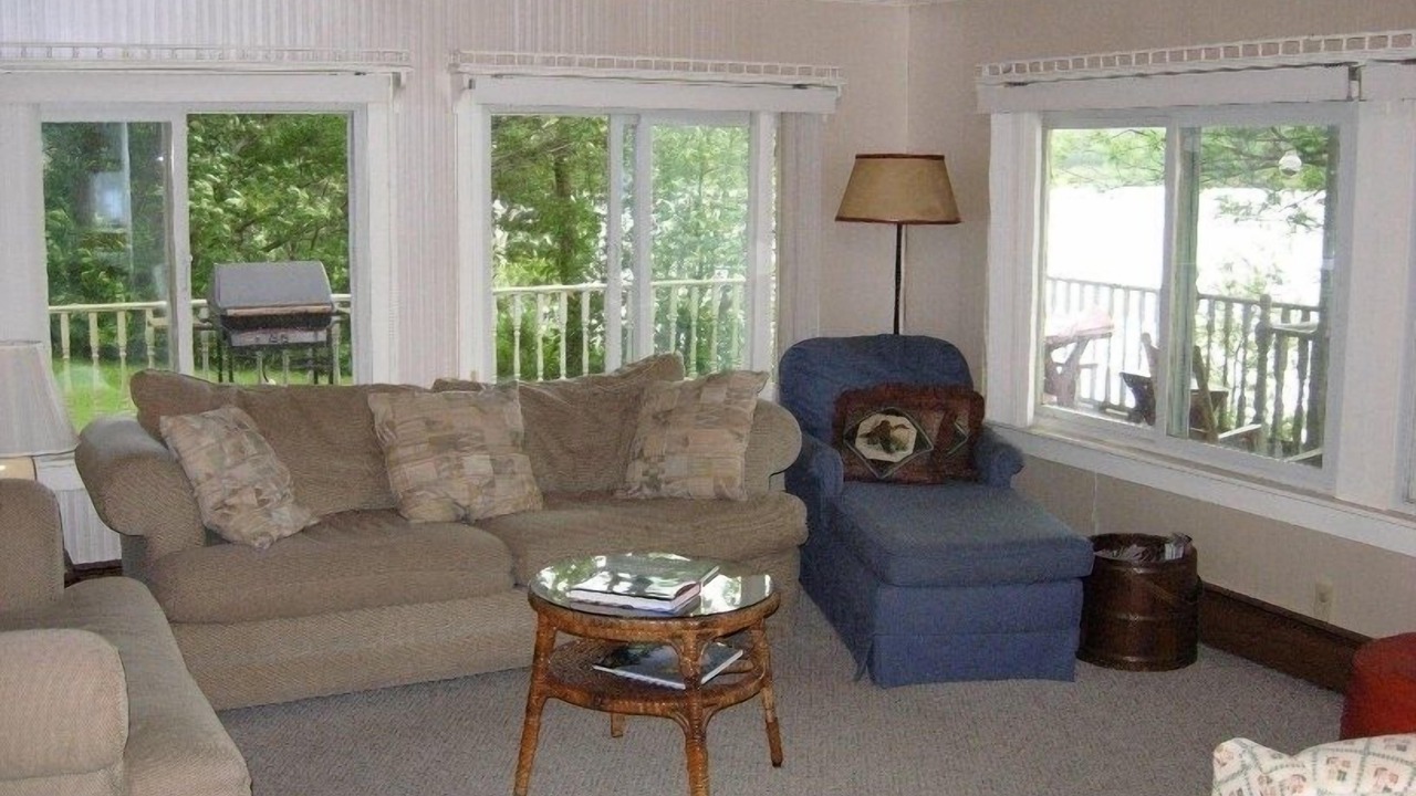 Photo of Livingroom in Lake Elmore