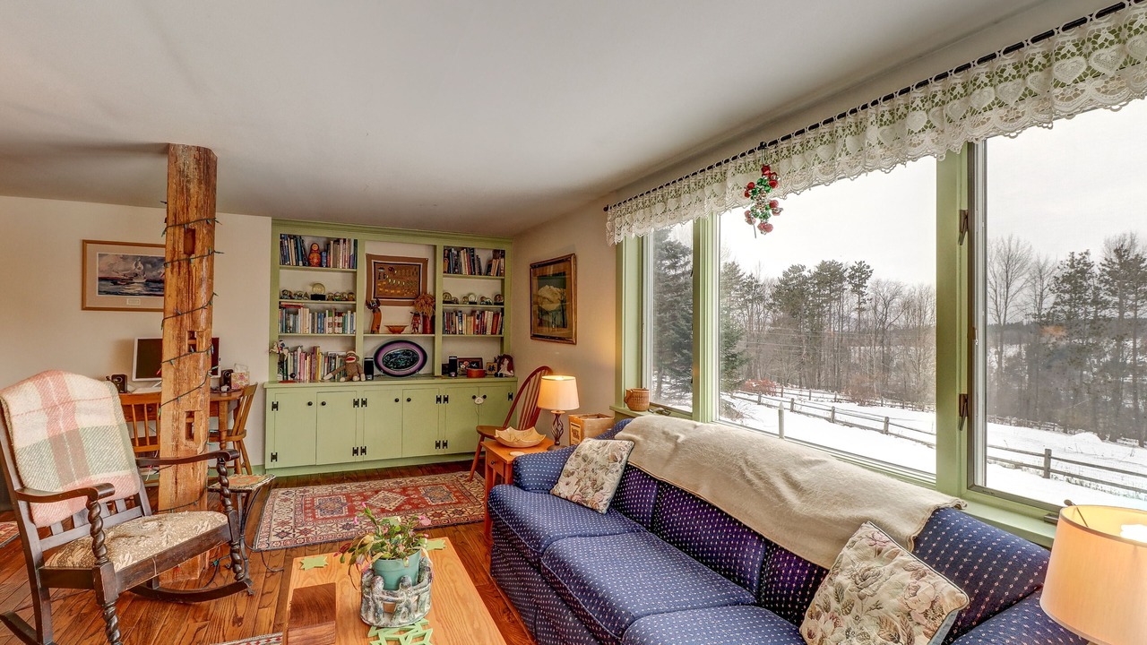 Photo of Livingroom in Mount Holly