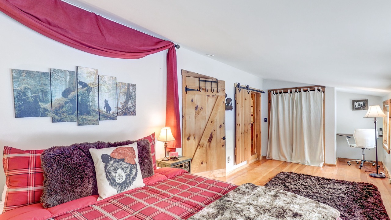 Photo of Bedroom in Cavendish