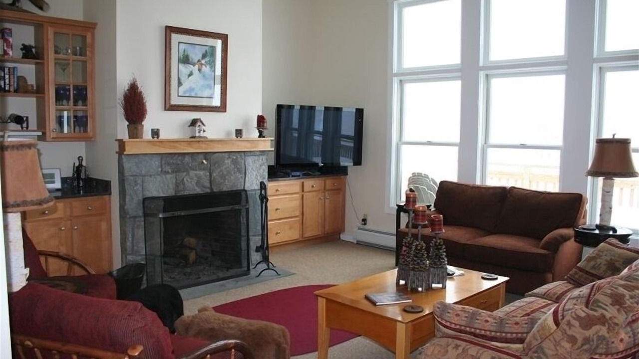 Photo of Livingroom in Central Vermont- Killington