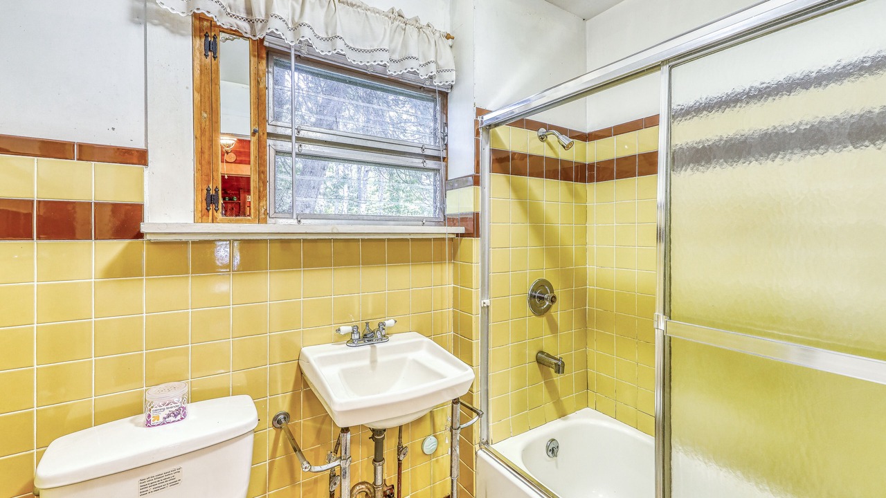 Photo of Bathroom in Chestertown
