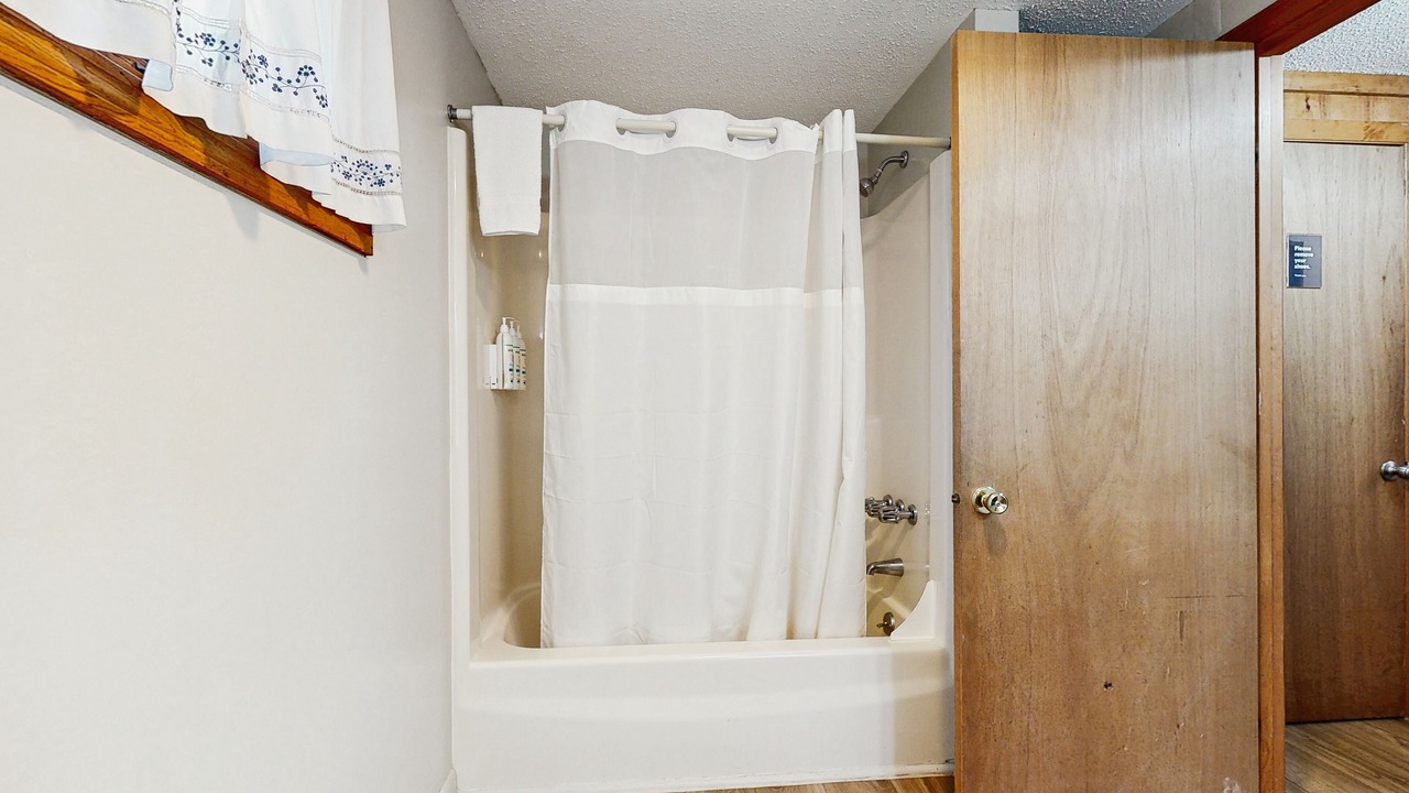 Photo of Bathroom in Freedom