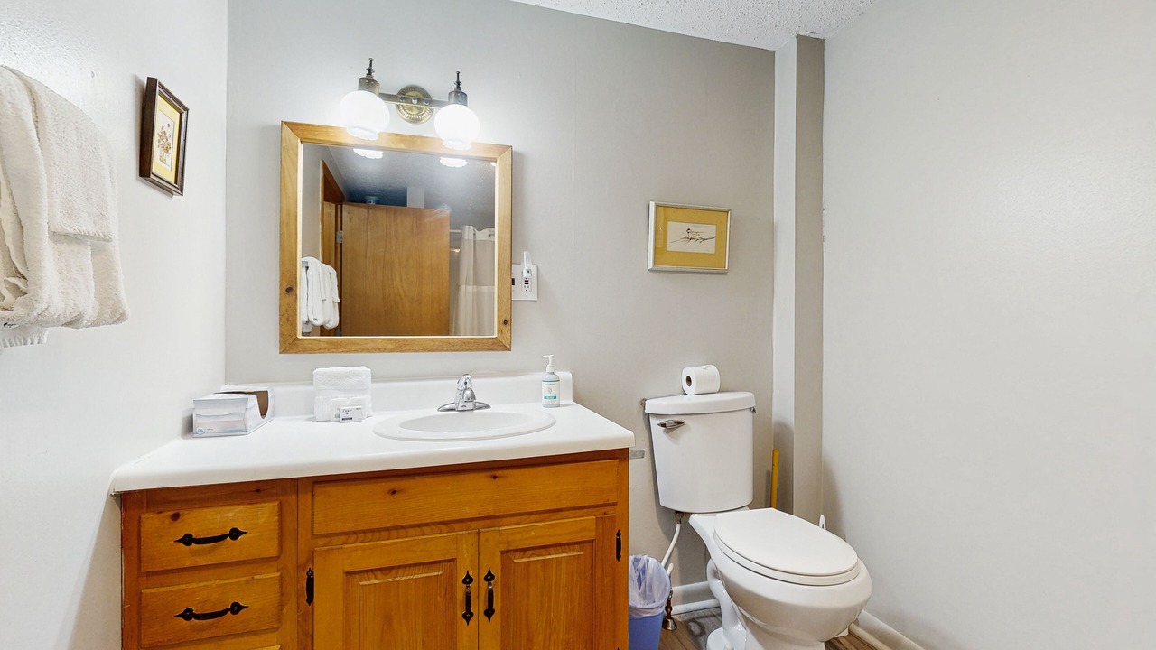 Photo of Bathroom in Freedom