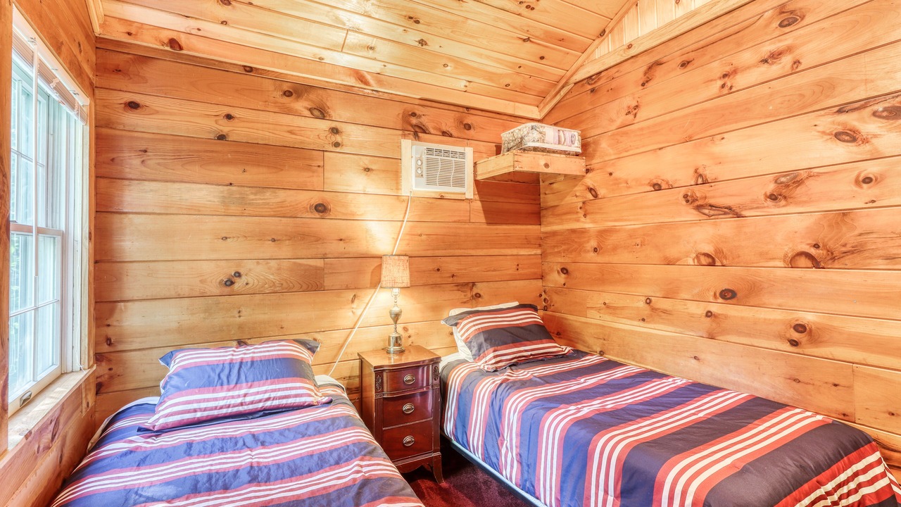 Photo of Bedroom in Brant Lake