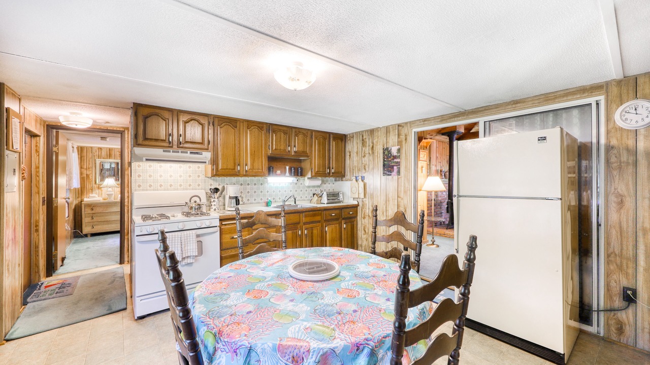 Photo of Kitchen in Brant Lake