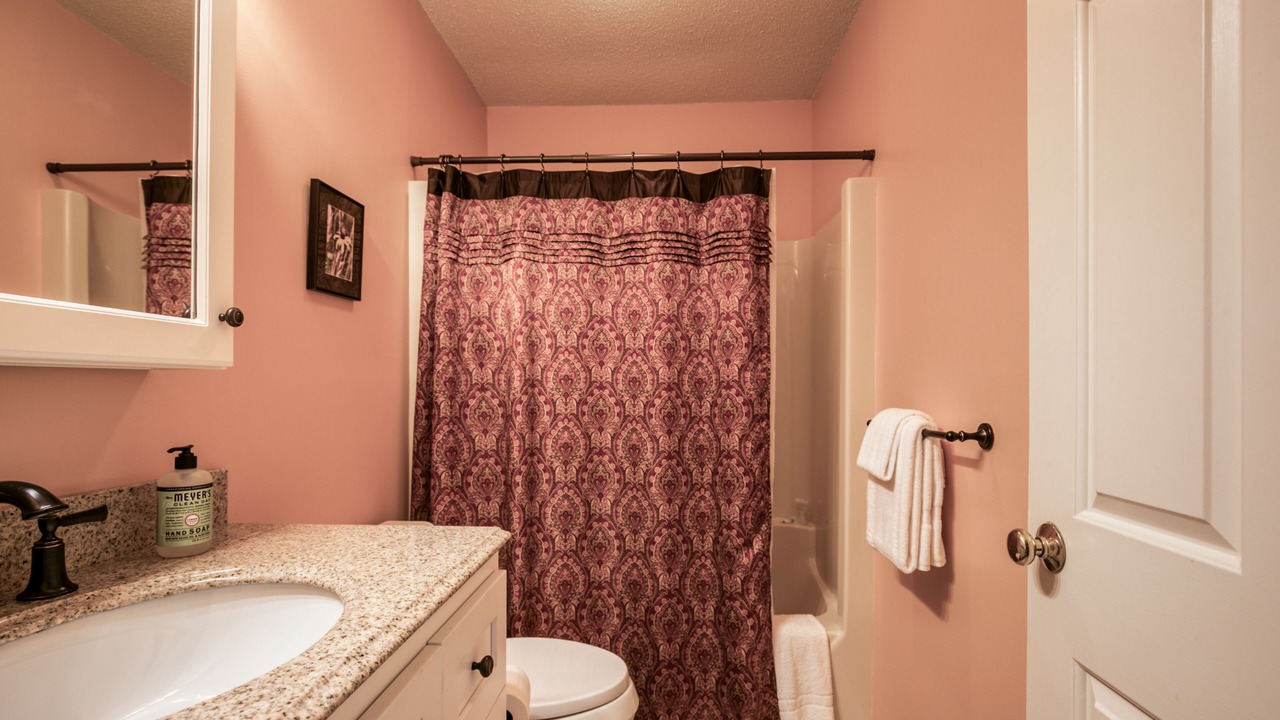 Photo of Bathroom in North Conway