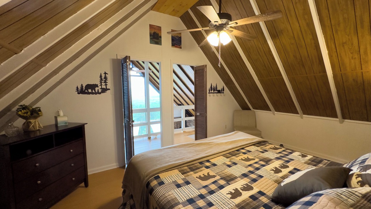 Photo of Bedroom in Luray