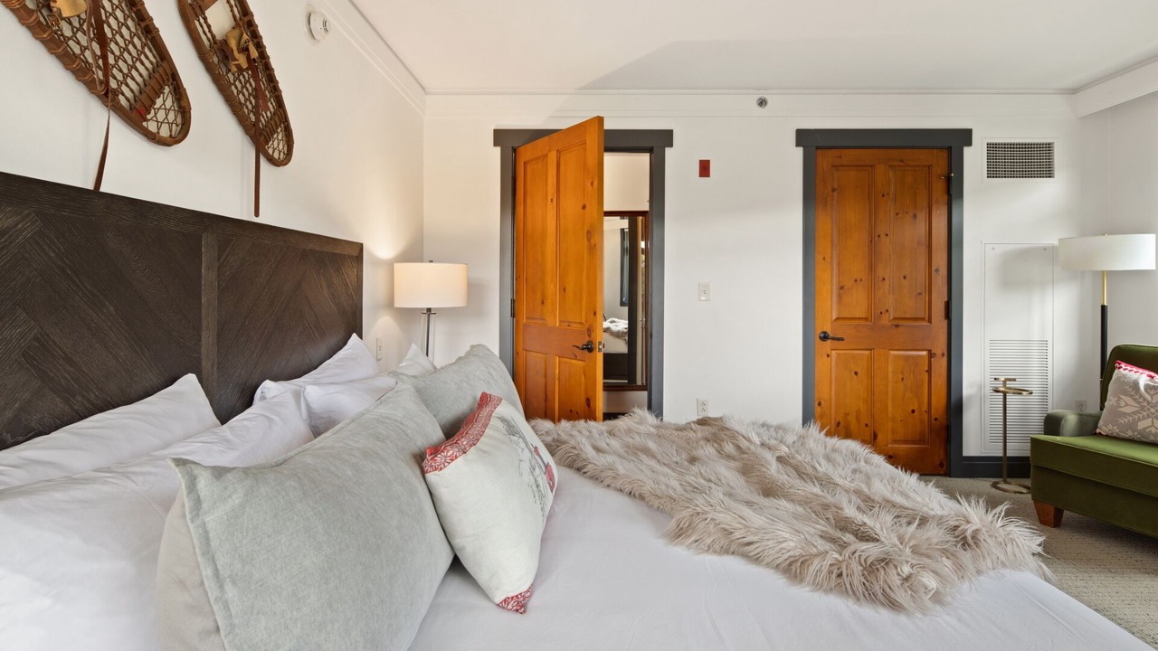 Photo of Bedroom in Stowe Area