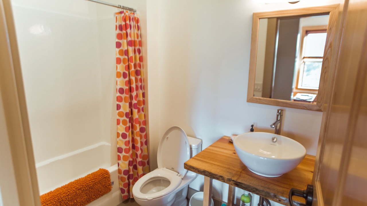Photo of Bathroom in Hardwick