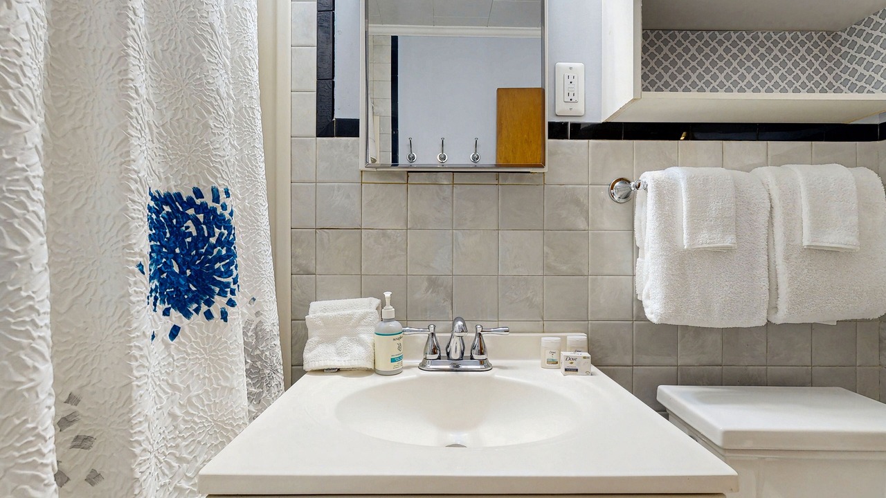 Photo of Bathroom in North Conway