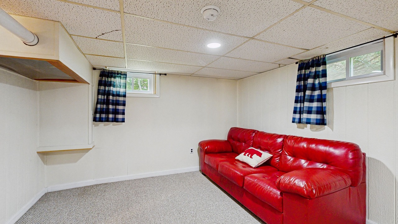 Photo of Livingroom in North Conway
