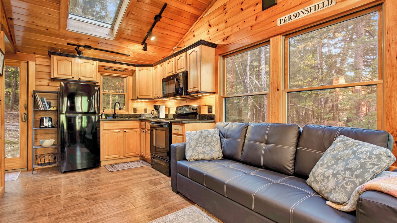 Photo of Livingroom in Kezar Falls