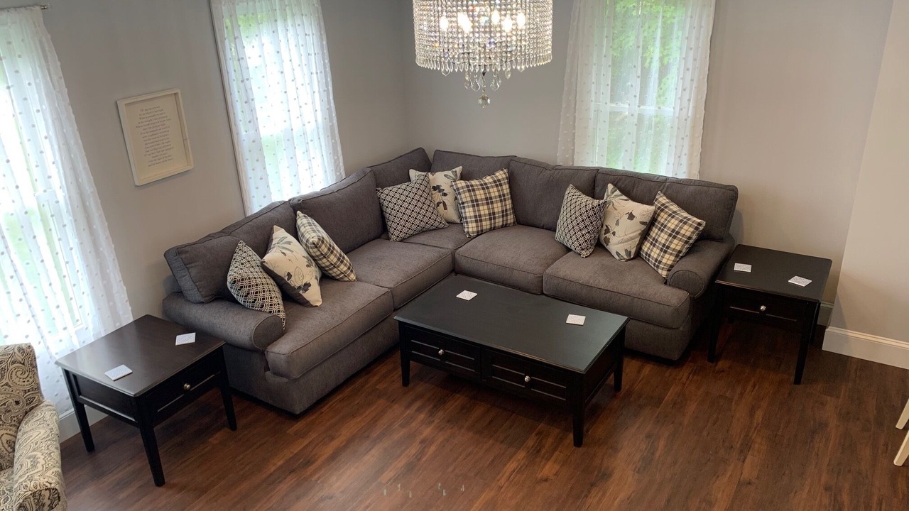 Photo of Livingroom in Oneonta
