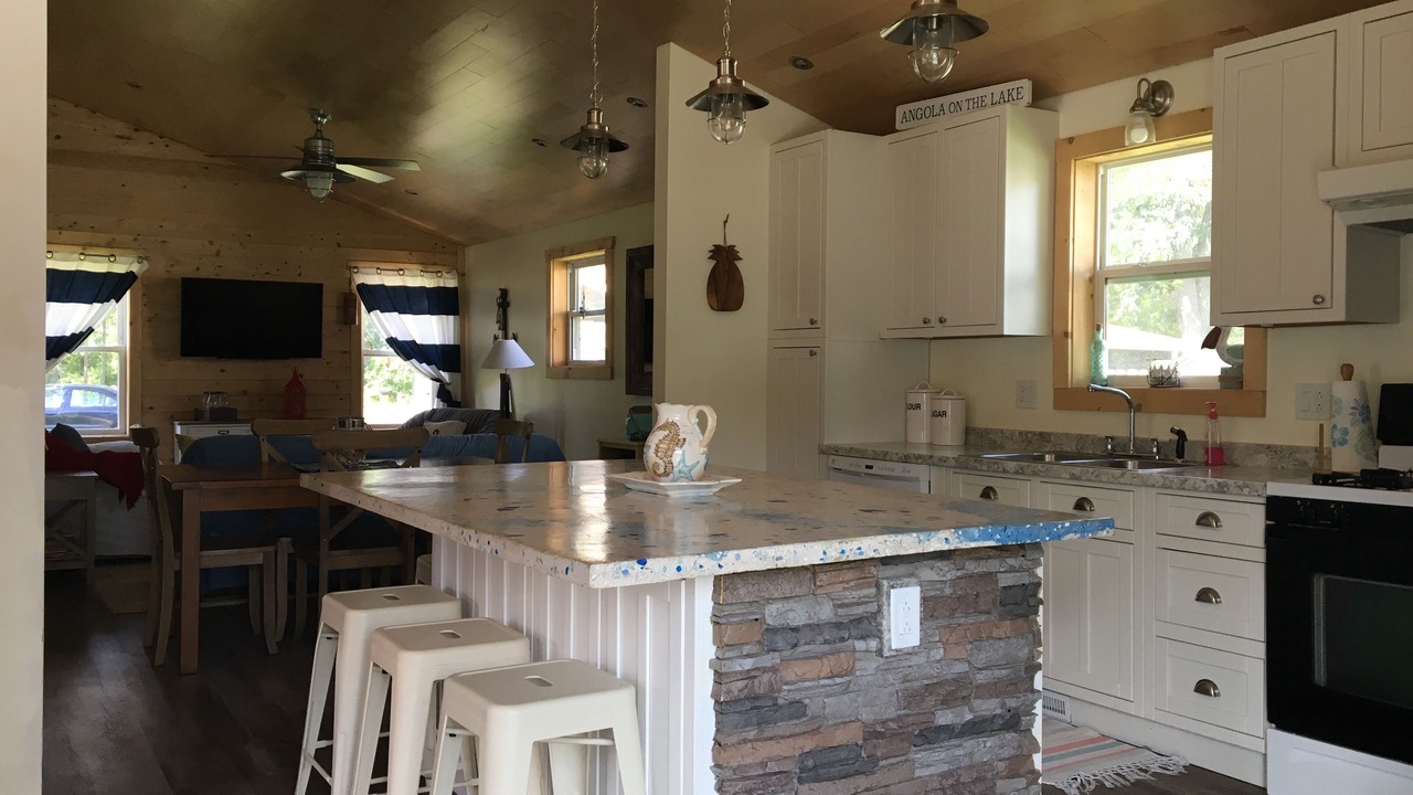 Photo of Kitchen in Lake Erie Beach