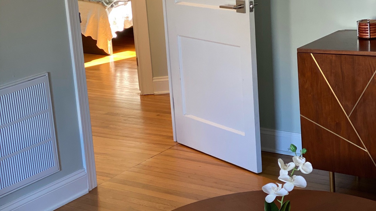 Photo of Bedroom in Oyster Harbor