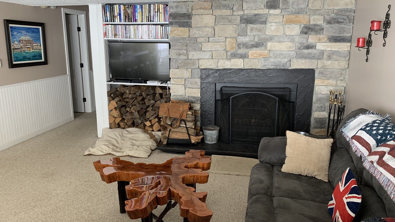 Photo of Livingroom in Wintergreen