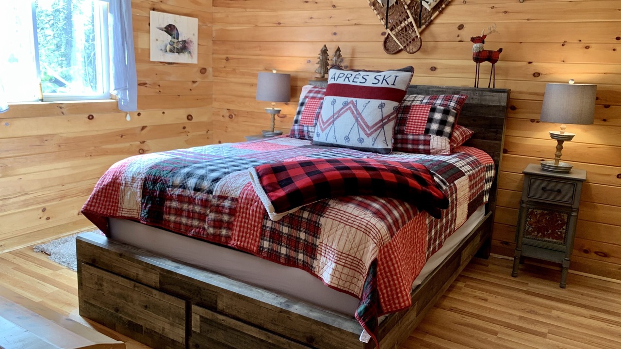 Photo of Bedroom in Blue Mountain Lake