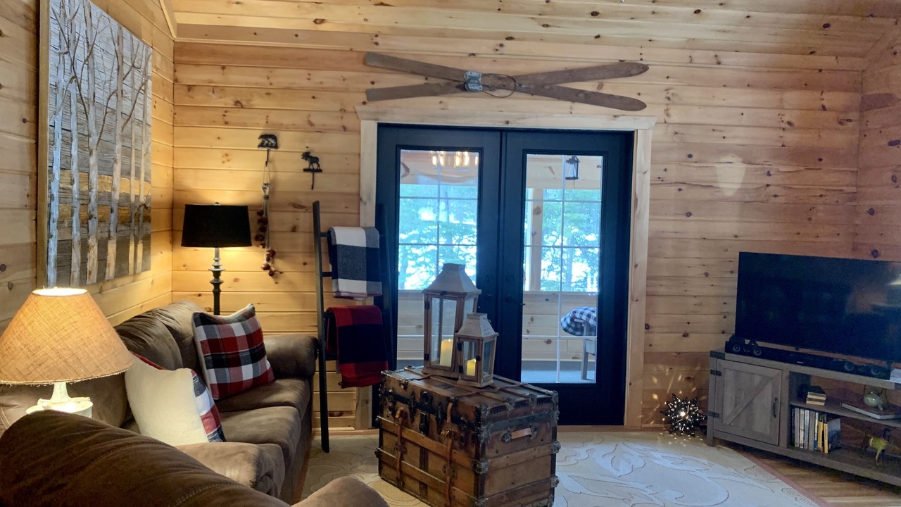 Photo of Livingroom in Blue Mountain Lake