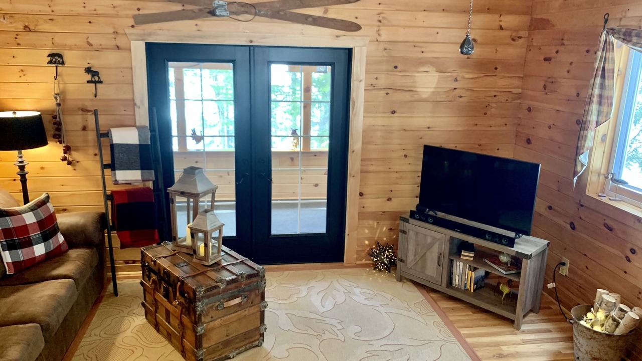Photo of Livingroom in Blue Mountain Lake