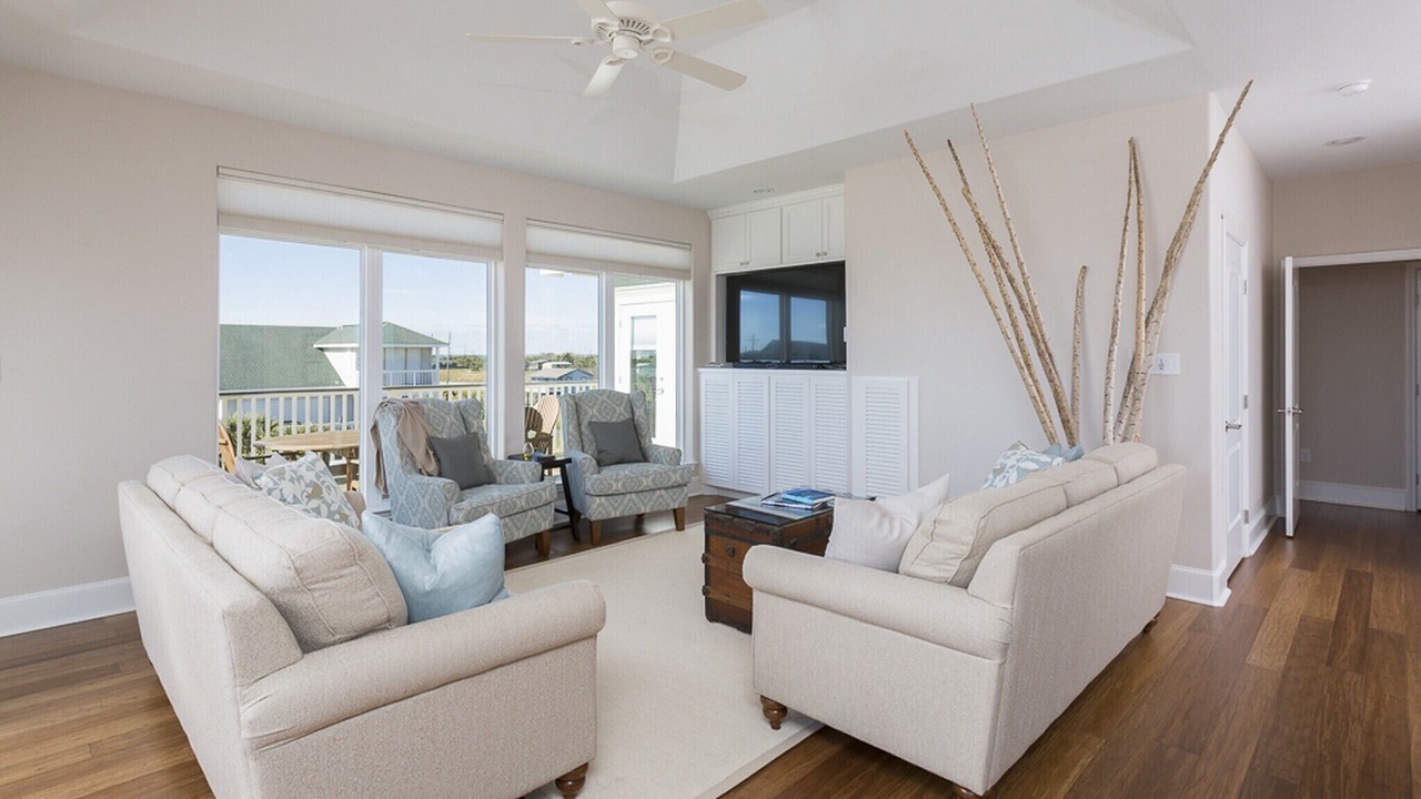 Photo of Livingroom in Pirates Beach