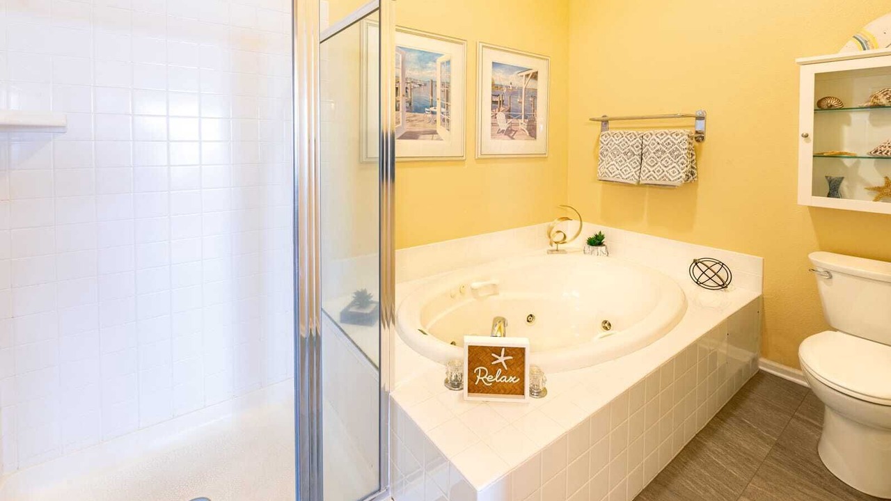 Photo of Bathroom in Depoe Bay