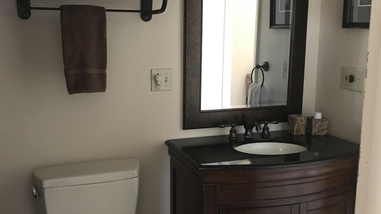 Photo of Bathroom in Newport Center