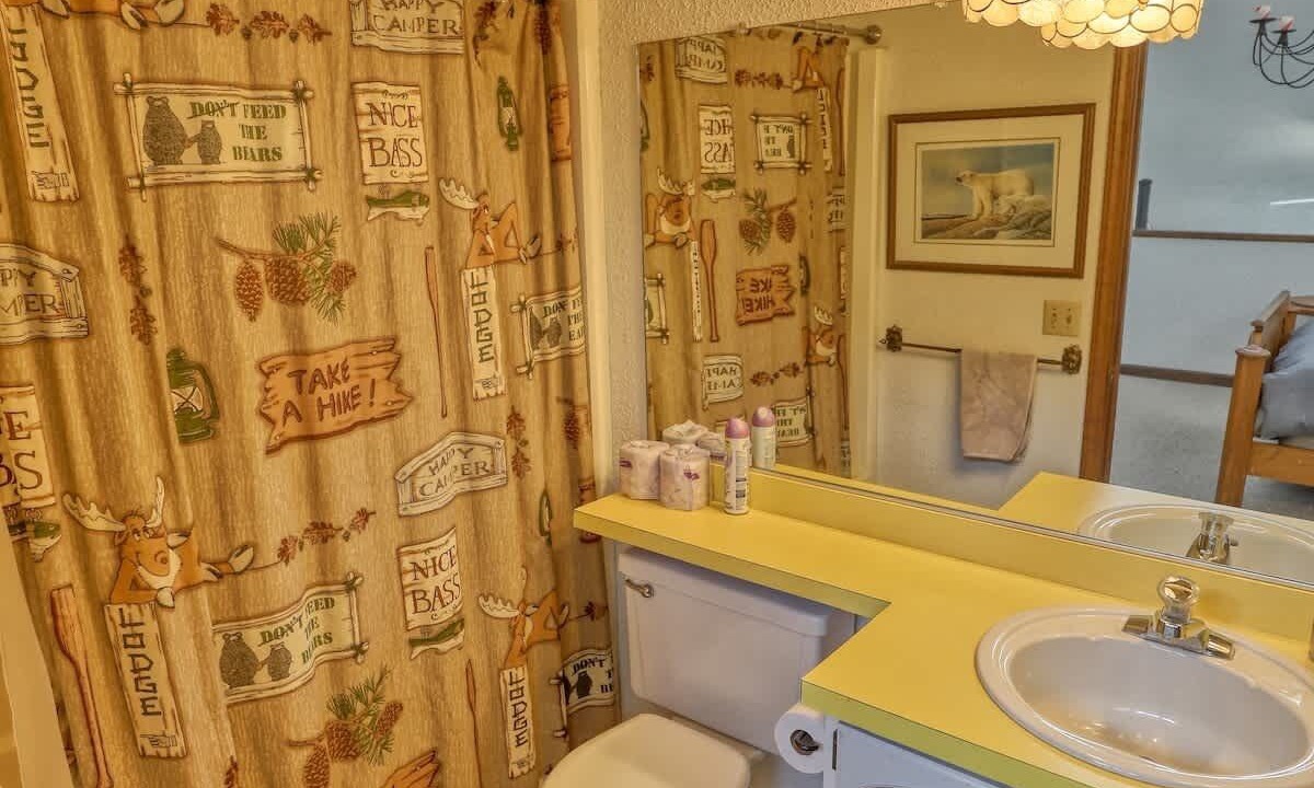 Photo of Bathroom in Little Valley