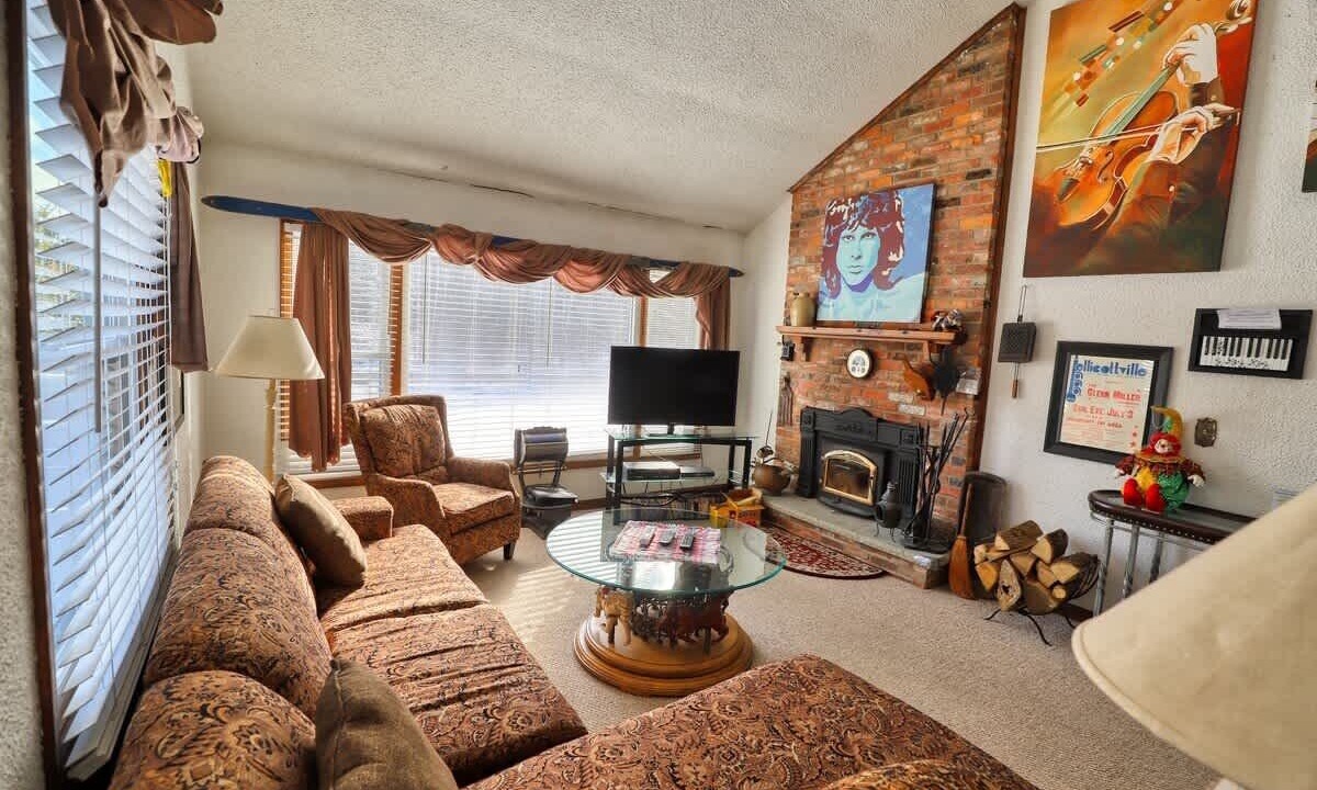 Photo of Livingroom in Little Valley