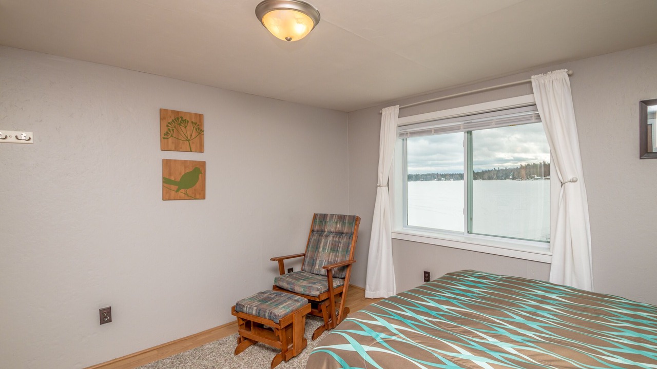 Photo of Bedroom in Lunenburg