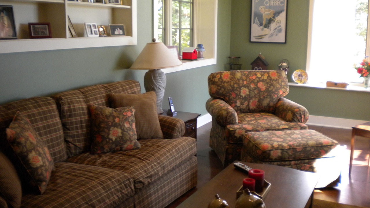 Photo of Livingroom in Hillsdale
